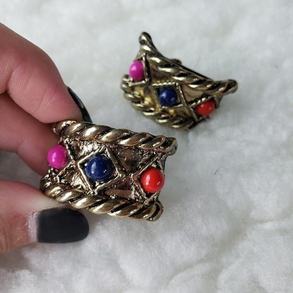 Clip-on earnings with tri-colored stones - Picture 2 of 4